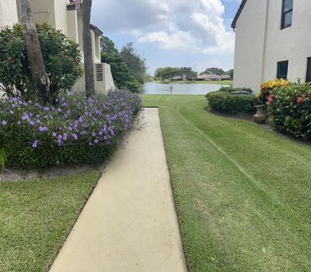 Residential complexes in Boynton Beach, Palm Beach