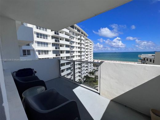 Complexes résidentiels à Miami Beach, Comté de Miami-Dade