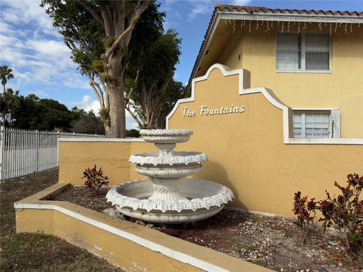 Residential complexes in Miami, Miami-Dade