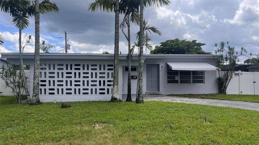 Villa in Pembroke Pines, Broward County