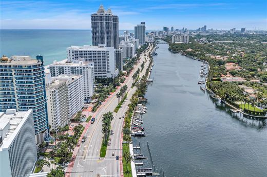 Жилой комплекс, Майами-Бич, Miami-Dade County