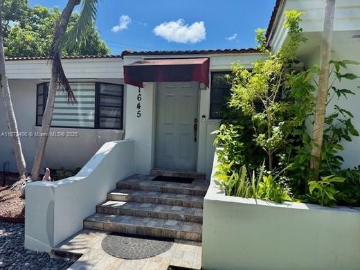 ‏וילה ב  מיאמי, Miami-Dade County