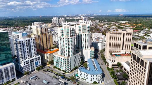 Жилой комплекс, Майами, Miami-Dade County