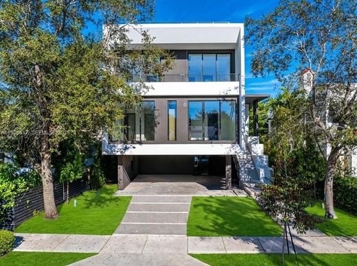 Villa - Miami, Miami-Dade County