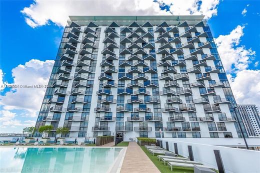 Жилой комплекс, Doral, Miami-Dade County