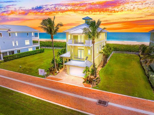 Villa in Hutchinson Island South, Saint Lucie County