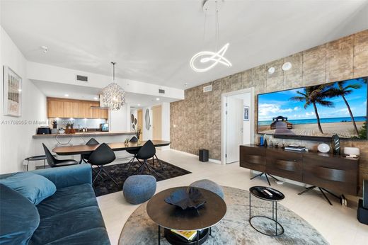 Residential complexes in Miami, Miami-Dade