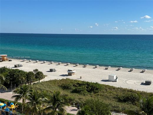 Complesso residenziale a Miami Beach, Miami-Dade County