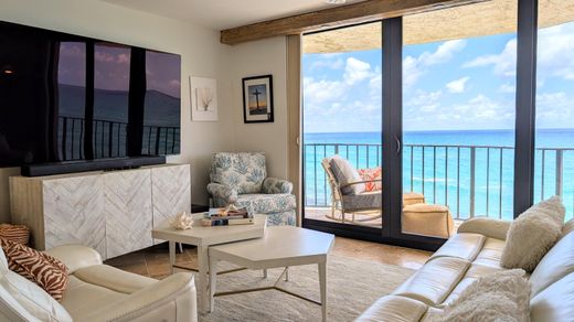 Residential complexes in West Palm Beach, Palm Beach