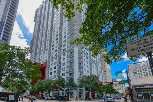 Complexes résidentiels à Miami, Comté de Miami-Dade