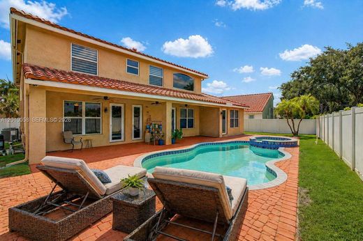Villa in Pembroke Pines, Broward County