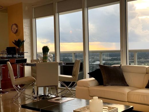 Residential complexes in Hallandale, Broward County
