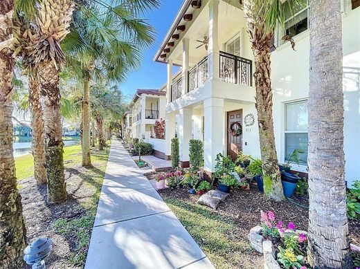 Residential complexes in Coconut Creek, Broward County