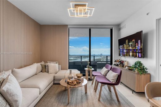 Complesso residenziale a Miami, Miami-Dade County