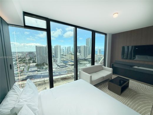 Komplex apartman Miami, Miami-Dade County