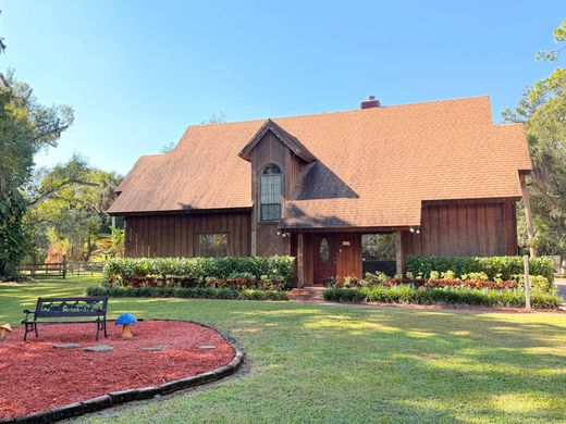 Вилла, Okeechobee, Okeechobee County