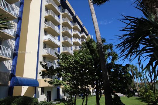 Residential complexes in Miami, Miami-Dade