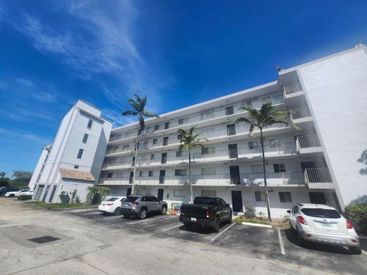 Kamienica w Miramar, Broward County