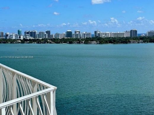 Kamienica w North Bay Village, Miami-Dade County