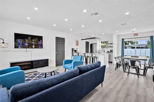 Villa - Hollywood, Broward County