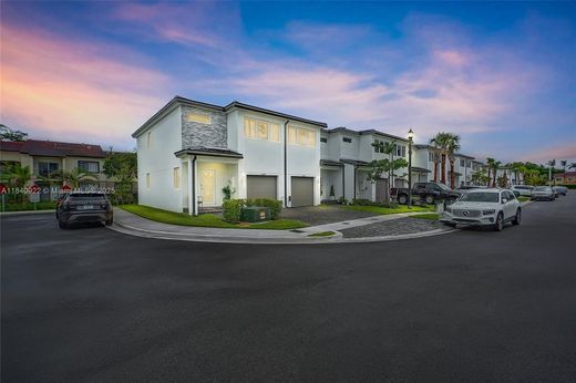 Αστικό ακίνητο σε Pembroke Park, Broward County