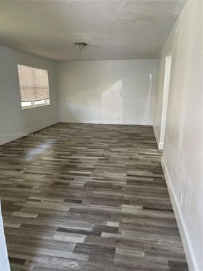 Townhouse in Fort Lauderdale, Broward County