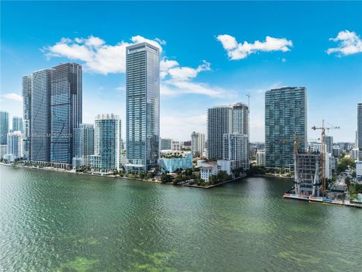 Complesso residenziale a Miami, Miami-Dade County