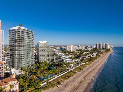 Residential complexes in Fort Lauderdale, Broward County