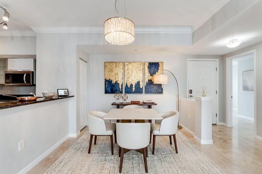 Residential complexes in Delray Beach, Palm Beach