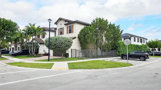 Villa en Hialeah, Miami-Dade County