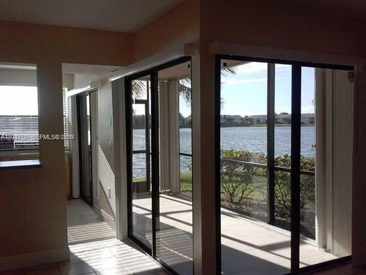Residential complexes in Homestead, Miami-Dade