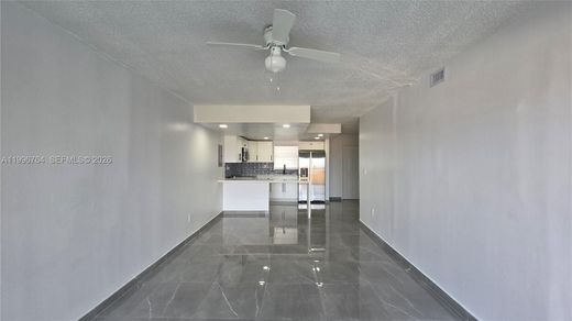 Residential complexes in Miami, Miami-Dade
