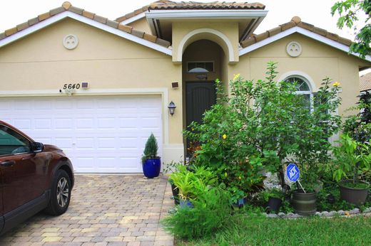 Villa in Greenacres City, Palm Beach