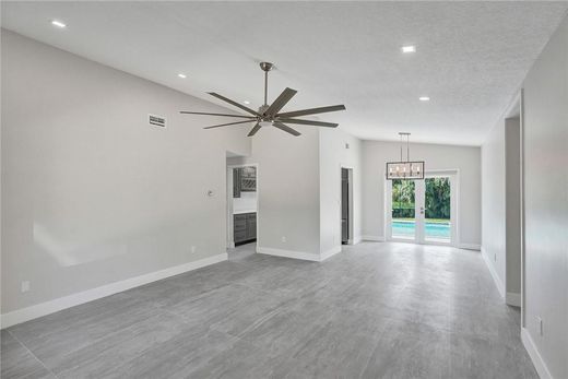 Villa in Cooper City, Broward County