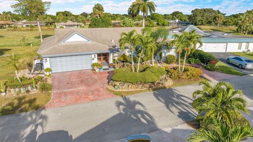 Villa in Tamarac, Broward County