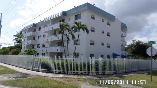 Edificio en Miami, Miami-Dade County