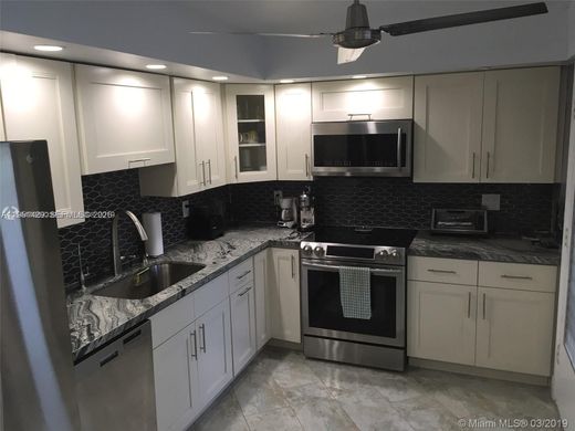 Complexos residenciais - Miami, Miami-Dade County