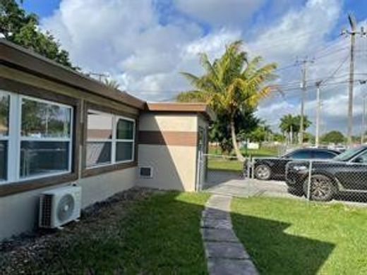 Villa Dania Beach, Broward County