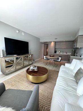 ‏בניין ב  מיאמי, Miami-Dade County