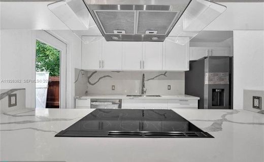 Αστικό ακίνητο σε Μαϊάμι, Miami-Dade County