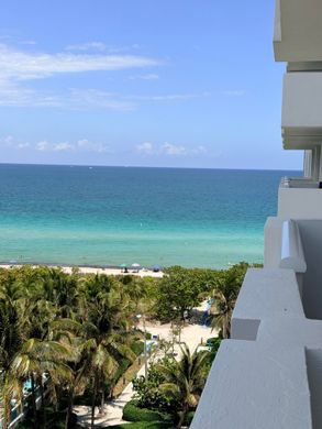 Жилой комплекс, Surfside, Miami-Dade County