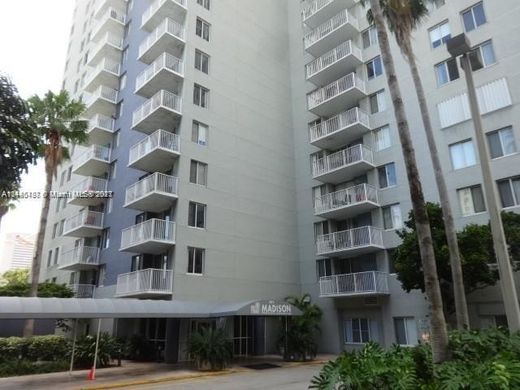 Complexes résidentiels à Miami, Comté de Miami-Dade