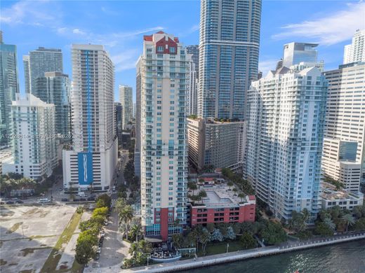 Complexes résidentiels à Miami, Comté de Miami-Dade