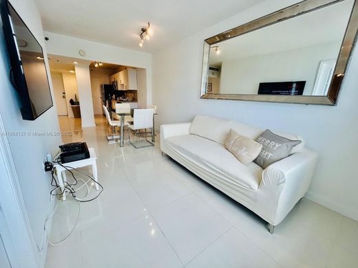 Kamienica w Miami Beach, Miami-Dade County