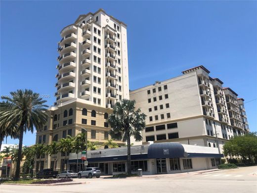 Complexes résidentiels à Coral Gables, Comté de Miami-Dade
