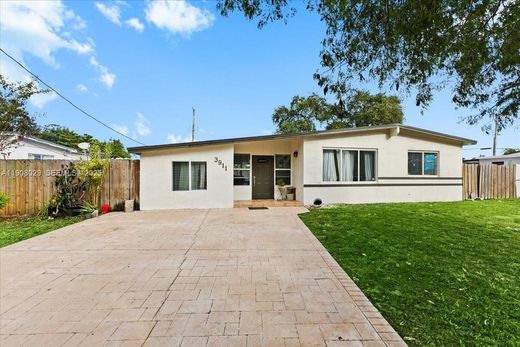 Villa in West Park, Broward County