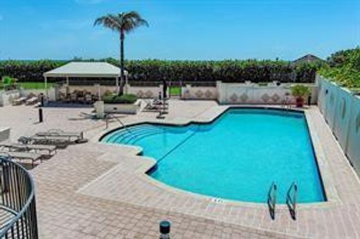 Residential complexes in Juno Beach, Palm Beach
