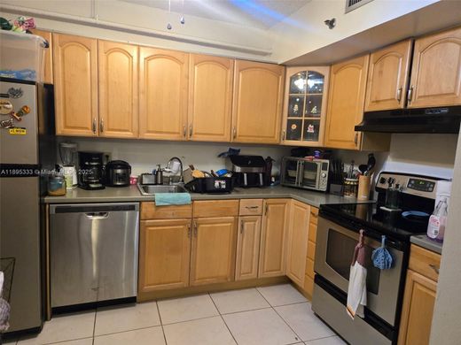 Complesso residenziale a Hollywood, Broward County