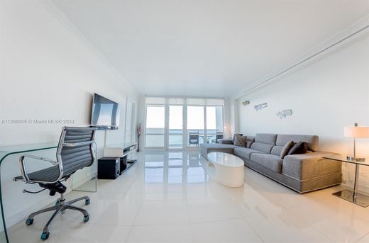 Complexes résidentiels à Miami Beach, Comté de Miami-Dade