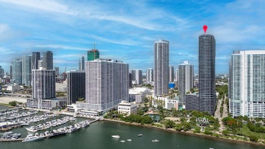 ‏בניין ב  מיאמי, Miami-Dade County